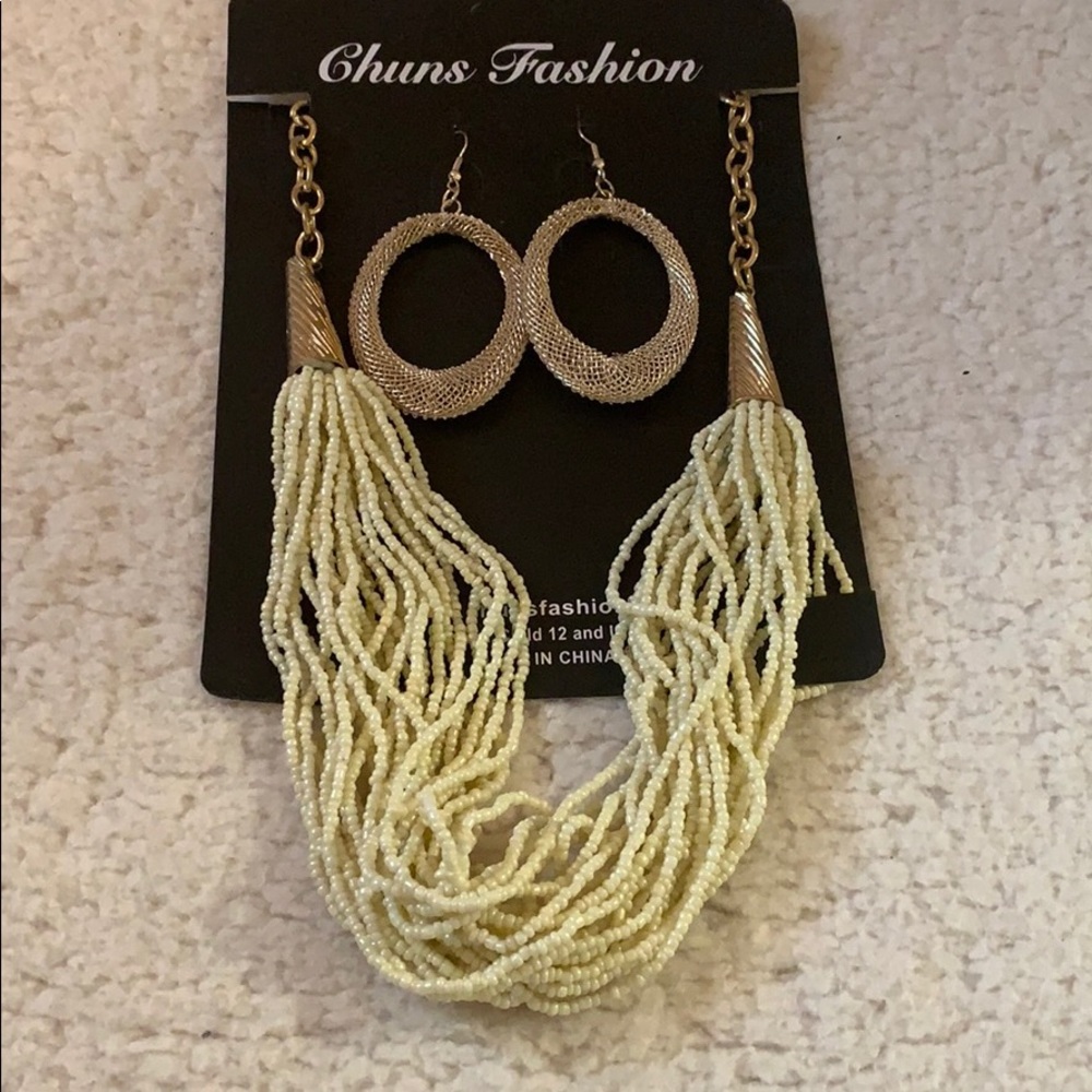 White bead/gold chain necklace W/ gold earrings